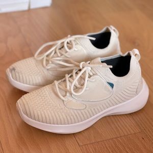 VESSI waterproof sneakers